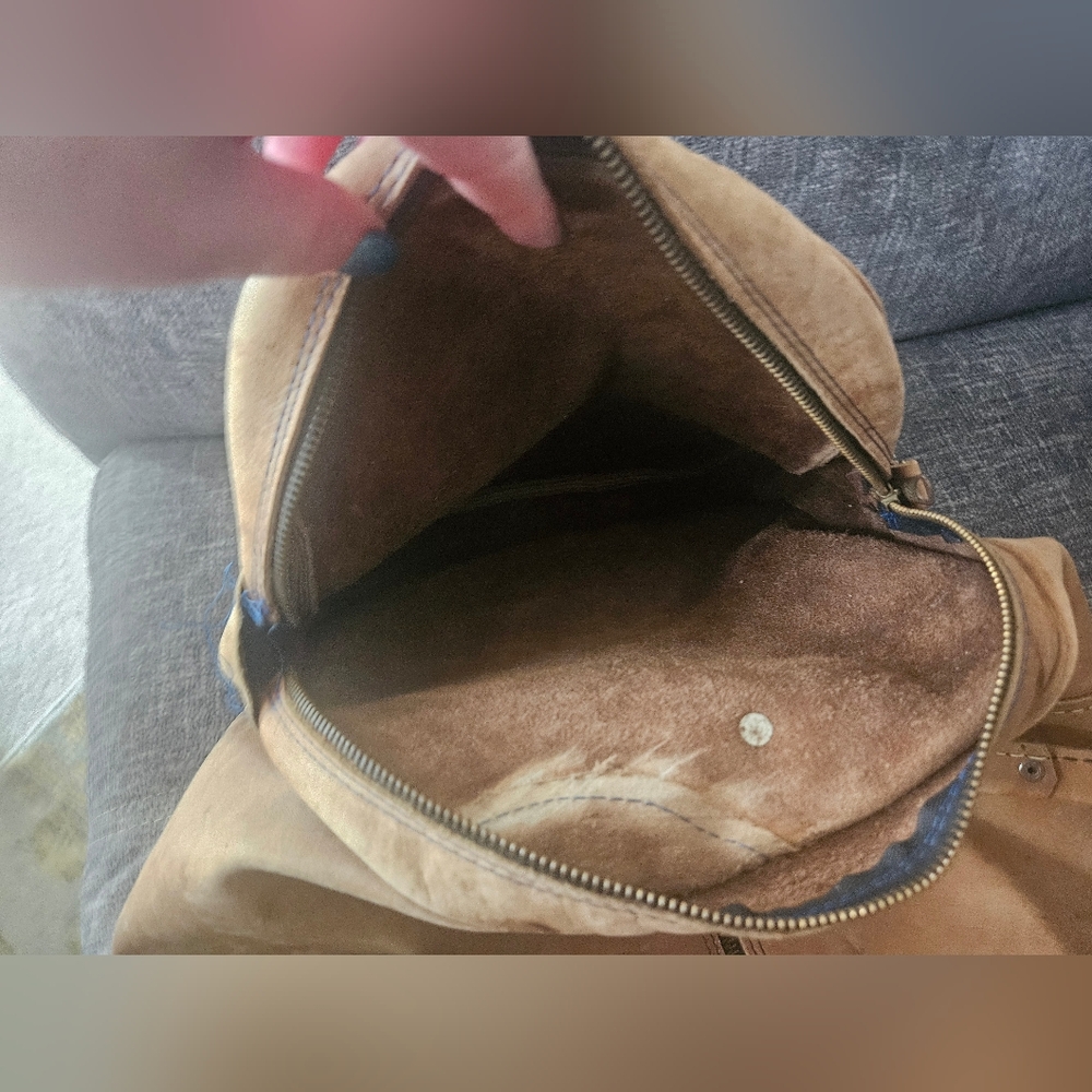Vintage Light Tan Full Grain Leather Duffle Travel Bag. Unisex. - Picture 5 of 16